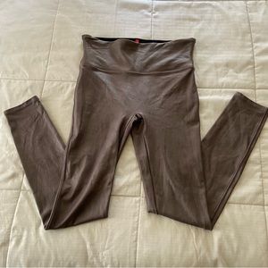 SPANX Faux Leather Leggings Size Large